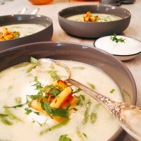 Buttermilch-Bohnensuppe auf kölsche Art
